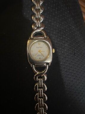 Women's Silver-Tone Quartz Bracelet Watch with Crystal Accents